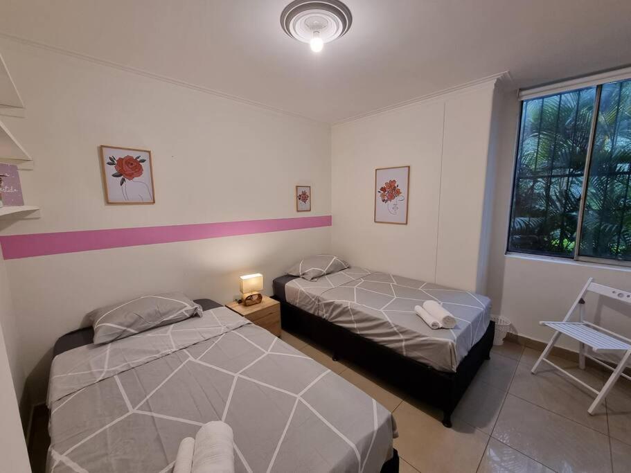 El Jardin De Manila Apartment Medellin Bagian luar foto