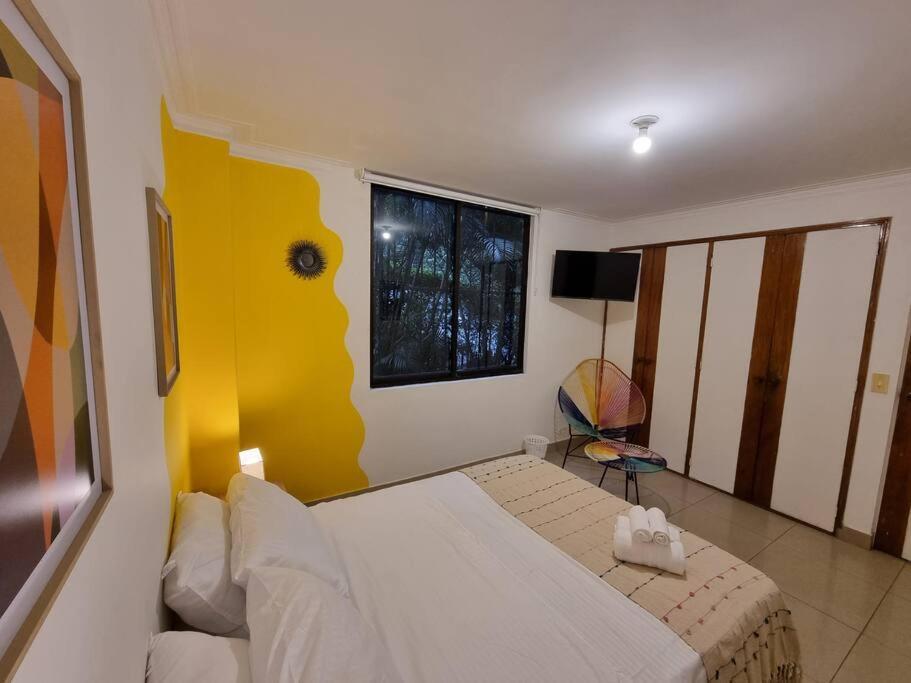 El Jardin De Manila Apartment Medellin Bagian luar foto